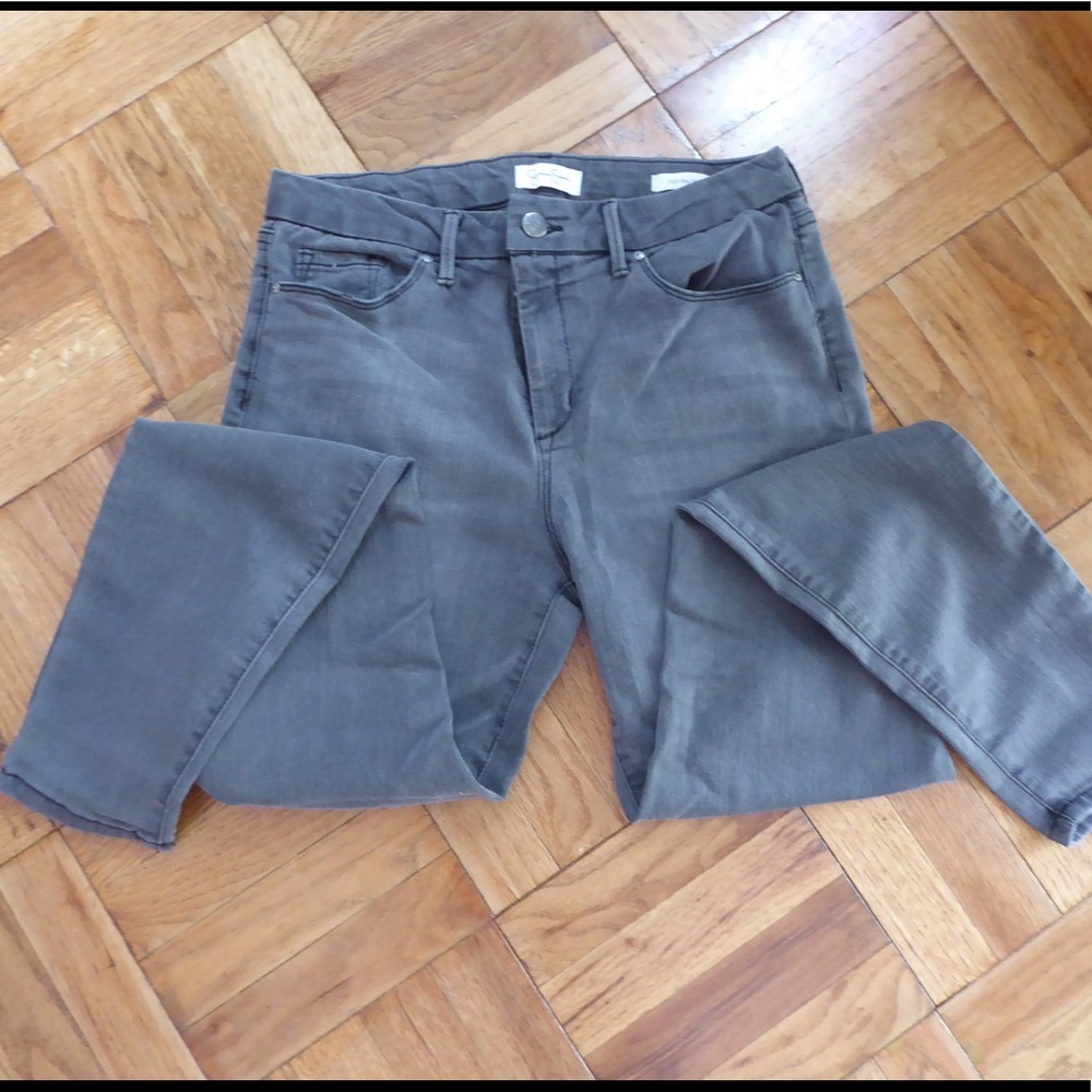 Stone Gray Jessica Simpson Skinny Jeans size 10